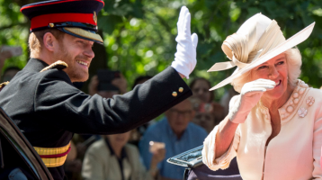 Kitálalt a komornyik: ez történt valójában Harry és Kamilla között – Nem minden úgy történt, ahogy a herceg állítja Kitálalt a komornyik: ez történt valójában Harry és Kamilla között – Nem minden úgy történt, ahogy a herceg állítja