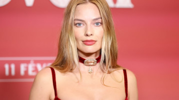 Margot Robbie fekete ruhája maga az álom: ez a legszebb darab, amit valaha viselt a színésznő