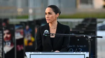 Meghan Markle máris kihúzta a gyufát Károlynál, új munkát nézett magának Angliában? Meghan Markle máris kihúzta a gyufát Károlynál, új munkát nézett magának Angliában?