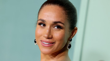 Ebbe még Harry is belepirult: Meghan korábbi önmagát is meghazudtolta, mindenki szeme láttára lépte át a vörös vonalat Ebbe még Harry is belepirult: Meghan korábbi önmagát is meghazudtolta, mindenki szeme láttára lépte át a vörös vonalat