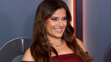 Ámulnak a rajongók: Nelly Furtado a szezon legtrendibb frizuráját vágatta, lehengerlő lett tőle