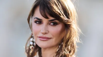 Penélope Cruz felvette a legkülönlegesebb kis fekete ruháját: maga volt a tökély benne