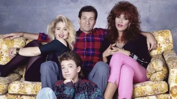 Fel sem ismernéd az Egy rém rendes család Bud Bundy-ját: az 51 éves színész ma már teljesen másképp fest, mint a sorozatban - Fotók Fel sem ismernéd az Egy rém rendes család Bud Bundy-ját: az 51 éves színész ma már teljesen másképp fest, mint a sorozatban - Fotók