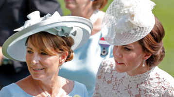 Vilmos miatt került kínos helyzetbe Katalin és az édesanyja: a hercegné óriási bajban volt, mit mondjon Carole-nak Vilmos miatt került kínos helyzetbe Katalin és az édesanyja: a hercegné óriási bajban volt, mit mondjon Carole-nak